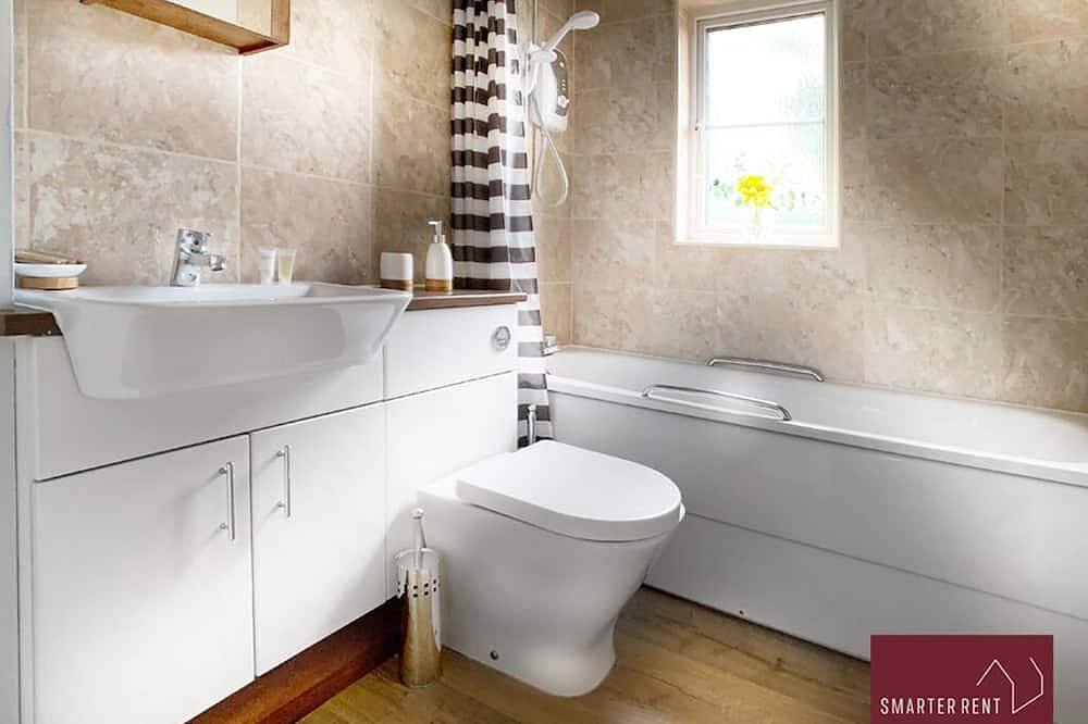 Apartamento entero, Wokingham - 2 Bedroom House - With Parking in Wokingham, Berkshire