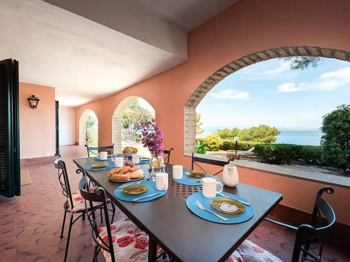 House 8 People in Porto Santo Stefano, Monte Argentario