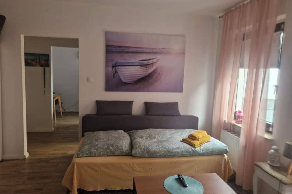 Ganze Wohnung, Zentrales Wohnen für Monteure , Messegäste Oder Durchreisende in Neuss, Düsseldorf und Umgebung