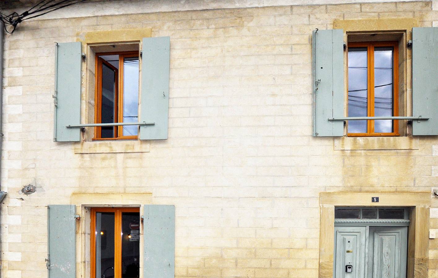 Ajac Garden Apartment with Washer, Internet & Parking in Castelreng, Région de Limoux