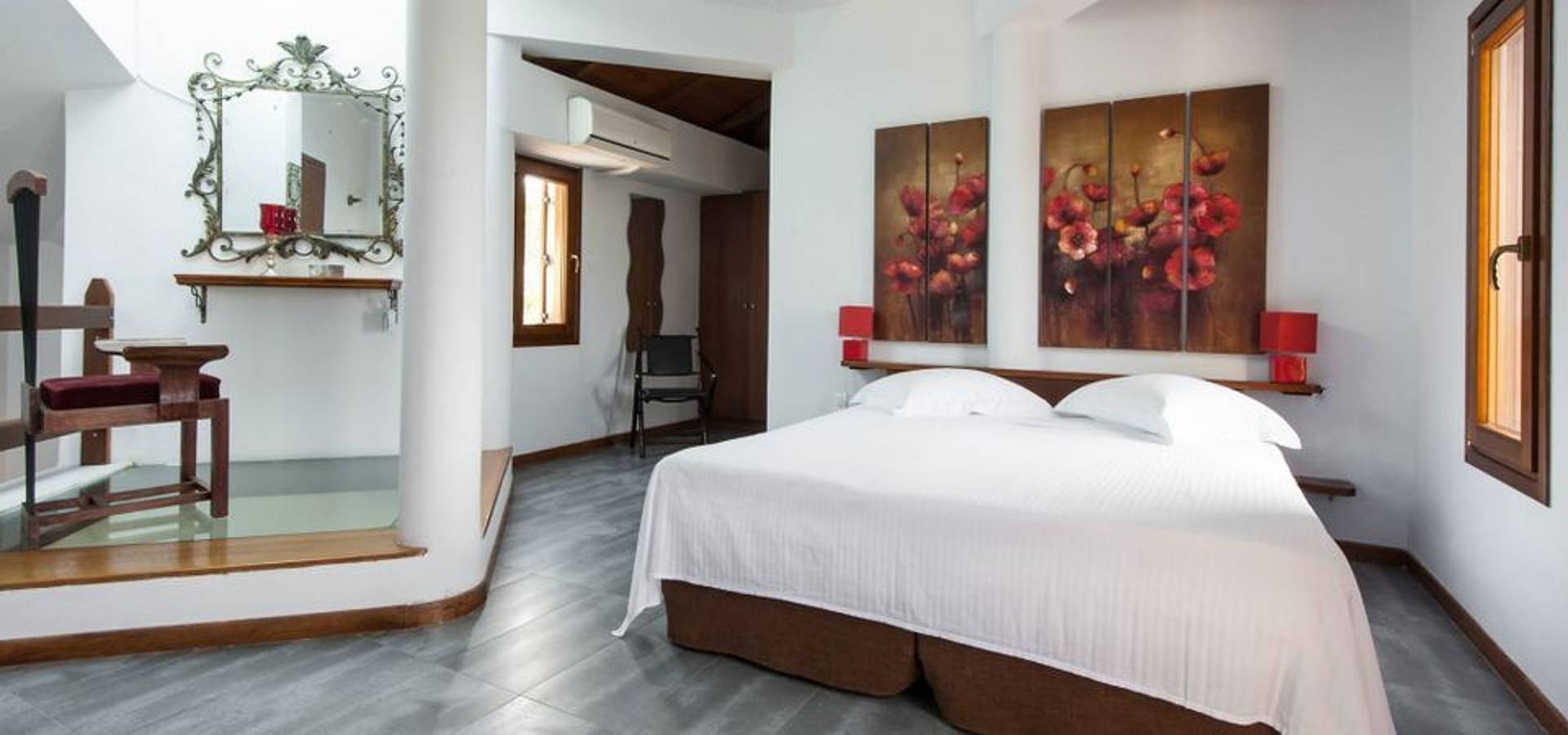 Deluxe Alonissos Island | Villa Elia | 1 Bedroom | Private Pool & Beautiful Sea Views | Raches in Alonissos