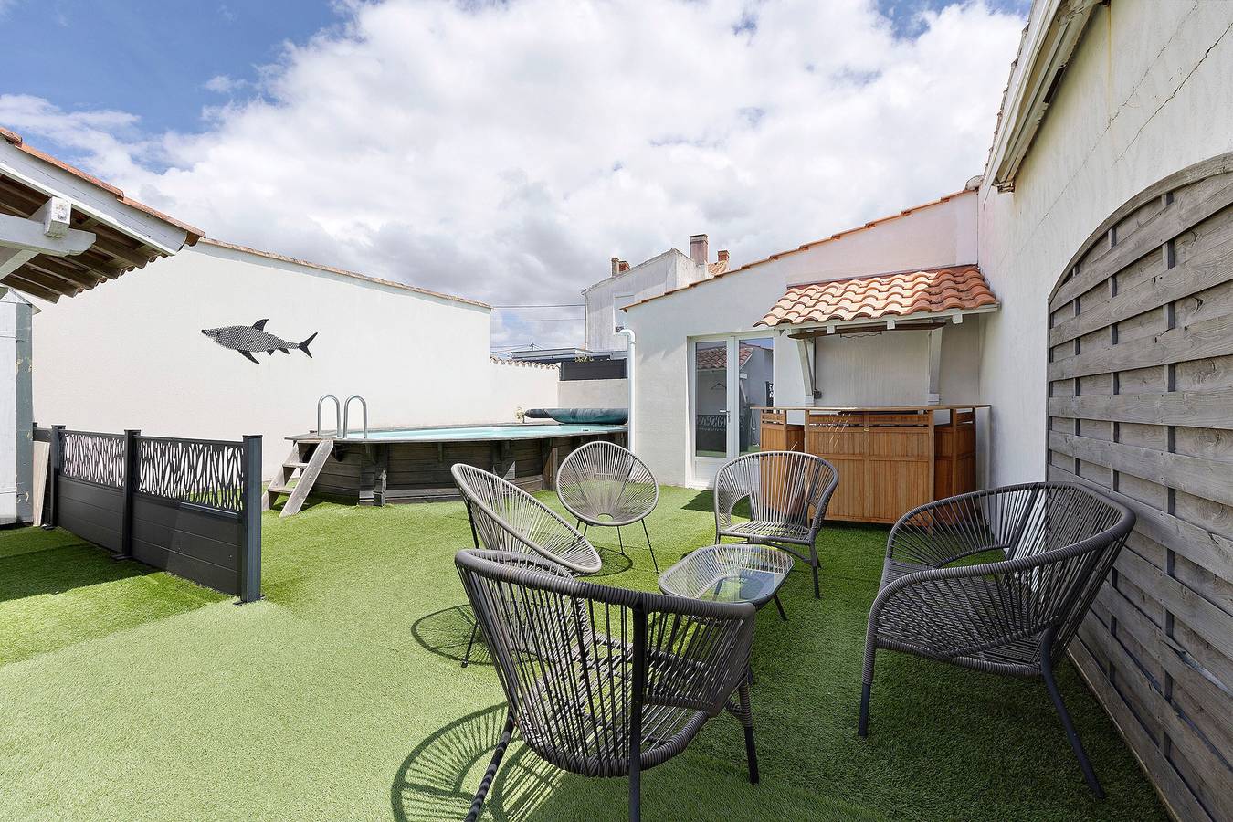 Casa de vacaciones «Le Cocon de L’Aiguillon» con piscina privada y terraza privada in L'Aiguillon-sur-Mer, Fontenay-le-Comte