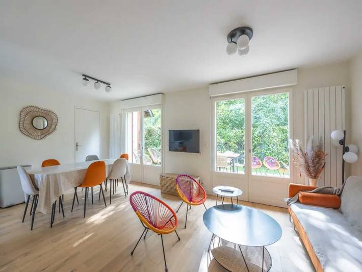 Holiday rental for 5 people, with Balcony/Terrace and Garden as well as Pool in Deauville