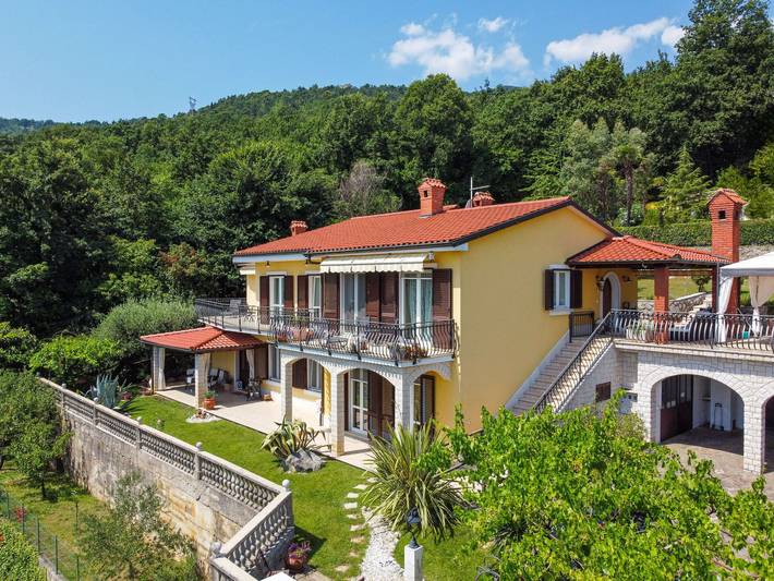 Ferienwohnung für 4 Personen, mit Garten in Opatija Riviera