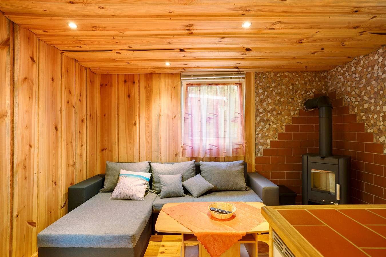 Bungalow '19 - Finnhütte' con terrazza privata e giardino in comune in Niesky, Oberlausitz Niederschlesien