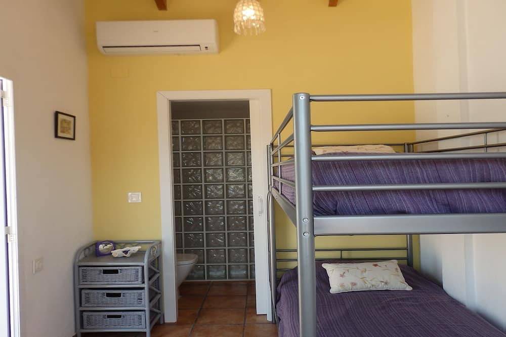 Schöne Wohnung mit Wifi, Klimaanlage und Swimmingpool 100 m vom Strand entfernt in Coveta Fuma, El Campello