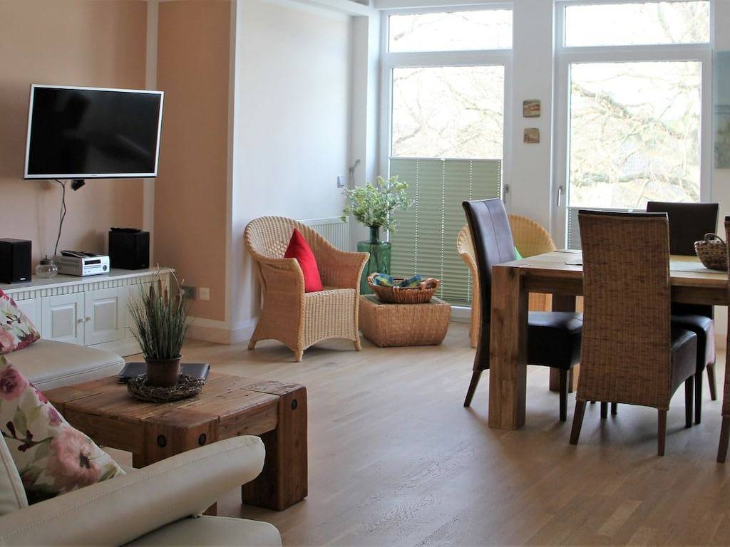Ferienwohnung mit 1 Schlafzimmer in Ostseebad Binz, Binz