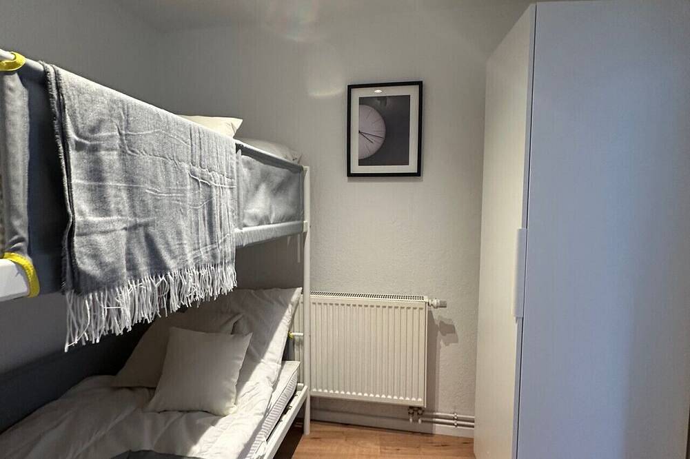 Ganze Wohnung, 4Bed Apartment with Parking in Kloster in Lehnin, Kloster Lehnin