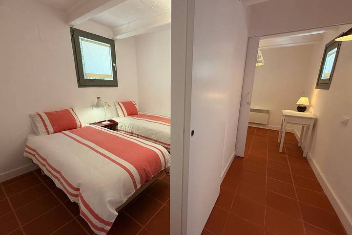 Recently renovated Duplex-Garden 50m Tamariu beach in Platja de Tamariu (Palafrugell), Tamariu