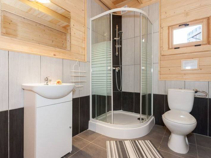 Ferienhaus für 8 Personen, mit Terrasse und Garten sowie Pool in Rewal - 4