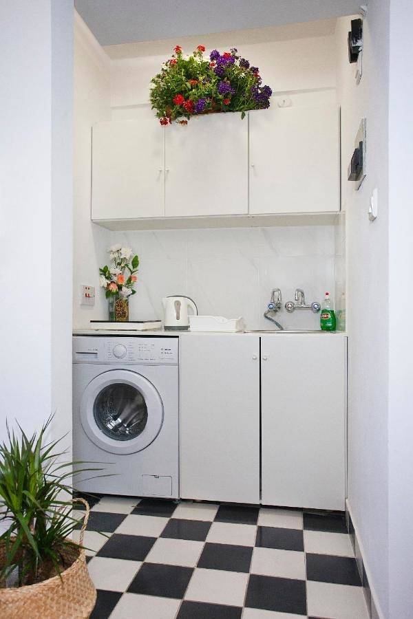 Entire apartment, Poseidon Boutique Apartment 2 in Limassol, South Cyprus