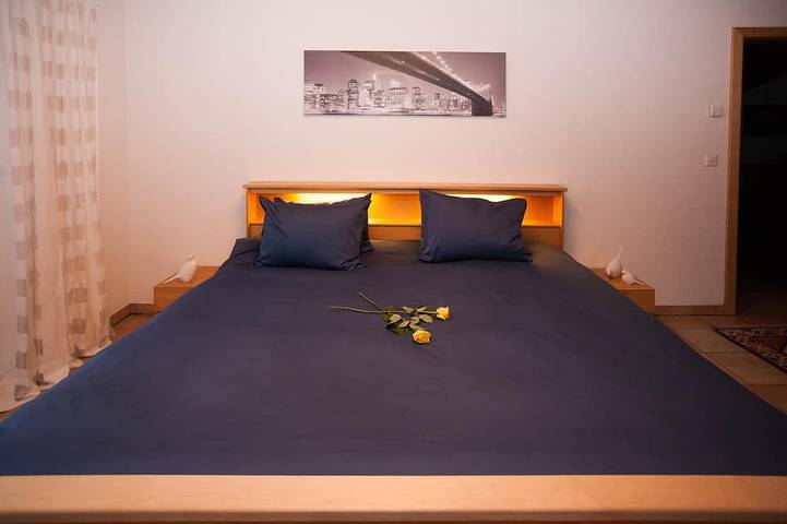 Location de vacances pour 7 personnes, avec balcon dans Thermes Du Grand Hotel Regina - 4