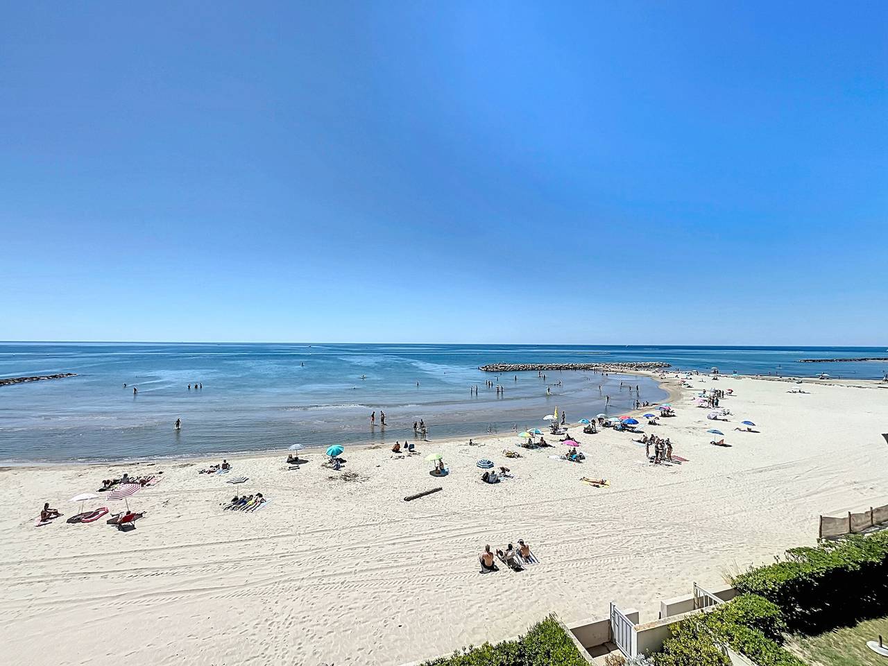 Ganze Wohnung, Studio mit Kabine am Meer, Parkplatz und Haustiere erlaubt in Mauguio, Côte d'Améthyste