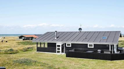 Ferienhaus für 6 Personen, mit Sauna und Ausblick sowie Terrasse in Nørlev Strand