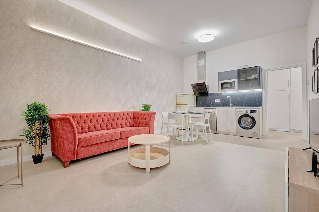 Apartamento entero, Apartamentos Panda by Clabao in Pamplona, Provincia de Navarra