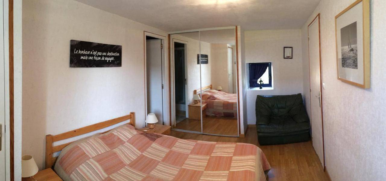 Double Room in Cléder, Ceinture Dorée