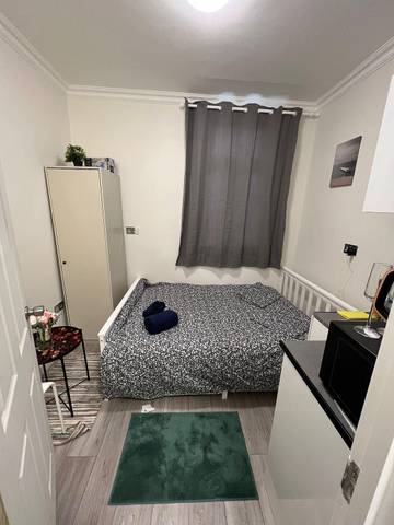 Apartment for 2 People in Ealing, London, Photo 1