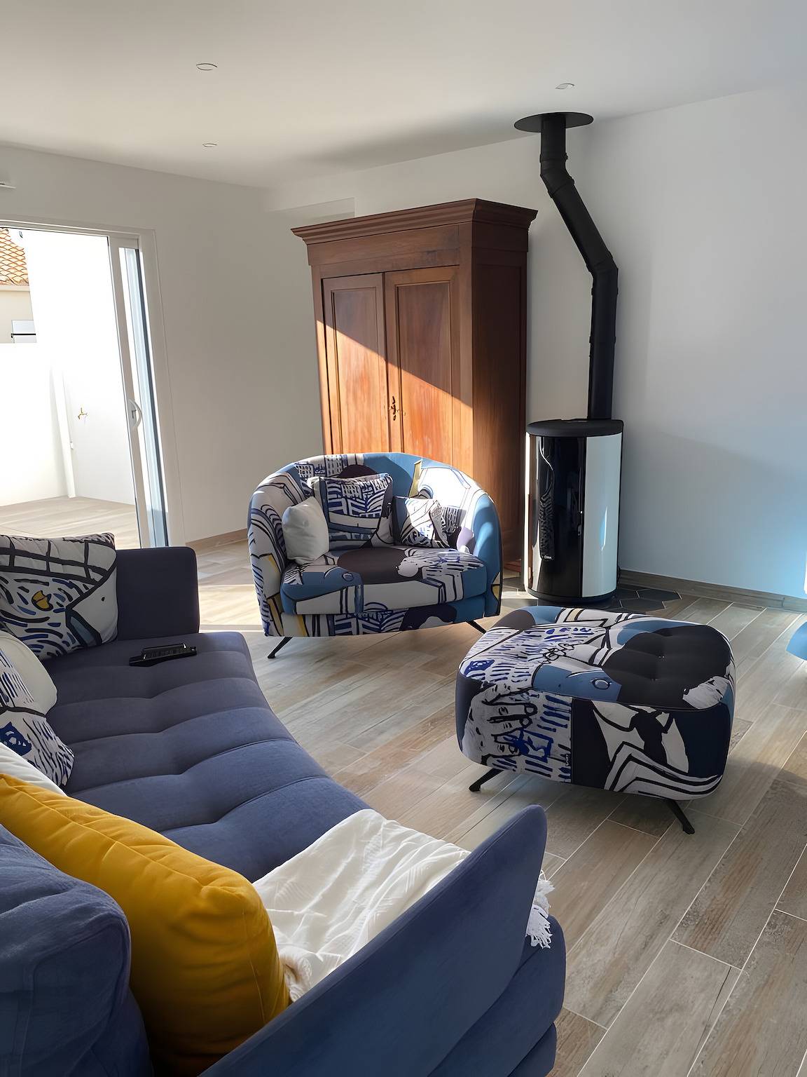 Casa de vacaciones 'Maison Neuve' con terraza privada, jardín privado y Wi-Fi in Saint-Denis-d'Oléron, Côte de Beauté