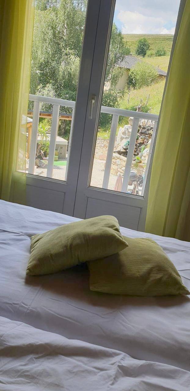 Location de vacances pour 8 personnes, avec terrasse et jacuzzi à Matemale - 4