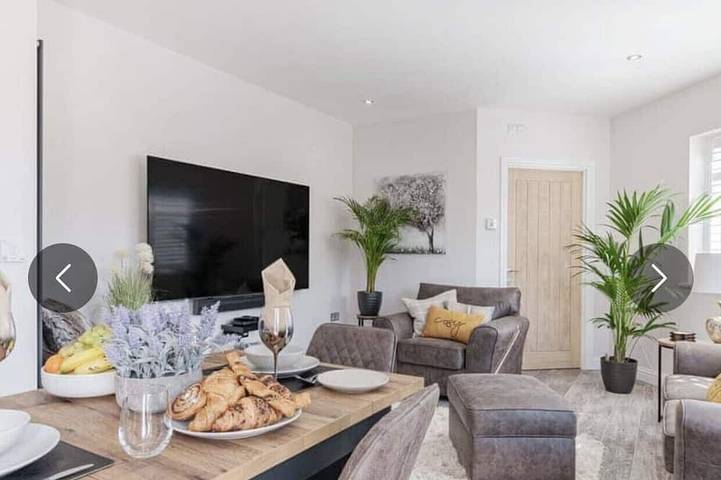 Newly Built & Stunning Ground Floor Property in Botany Bay, Kent