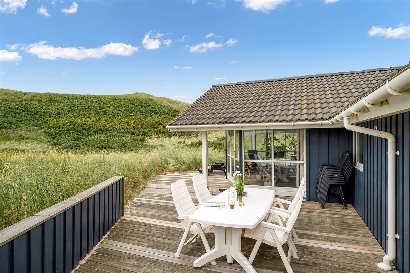 Home in Hvide Sande with sauna in Årgab, Holmsland Klit