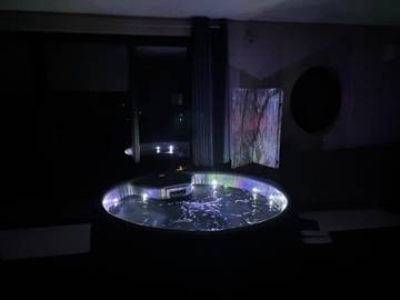 Gîte pour 2 personnes, avec jardin ainsi que terrasse et jacuzzi à Eu