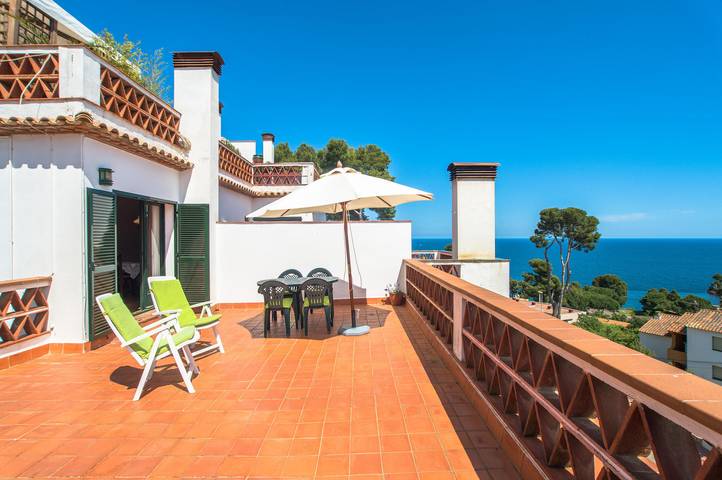 Ferienwohnung für 5 Personen, mit Meerblick und Terrasse - 1