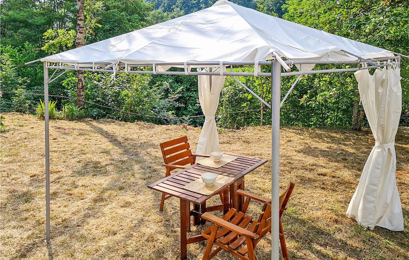 Geheel vakantieappartement, San Lorenzo Apt: Keuken, Waterpark, Stadscentrum in Santo Stefano d'Aveto, Provincie Genoa