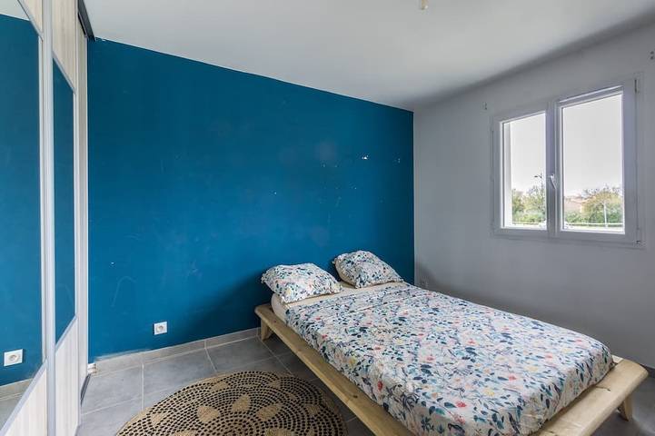Location de vacances pour 8 personnes, avec jardin et terrasse à Valros - 2
