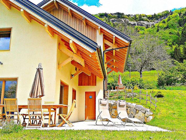 Chalet pour 4 personnes, avec terrasse en Savoie - 2