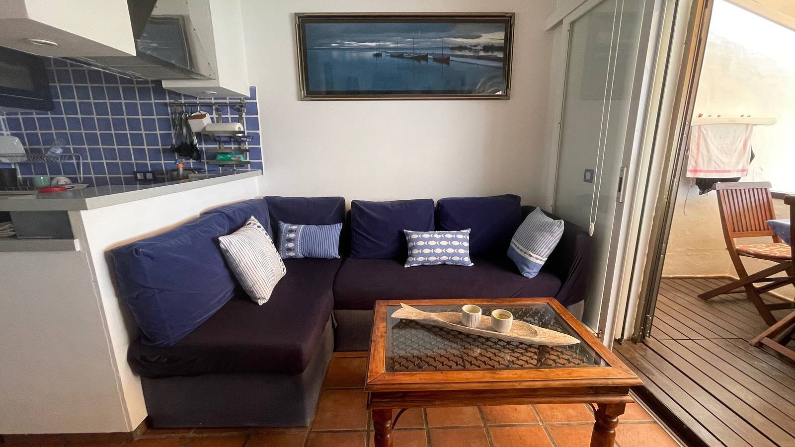 Apartment mit tollem Meerblick und Gemeinschaftspool und privatem Parkplatz in Cala en Bosc, Ciutadella