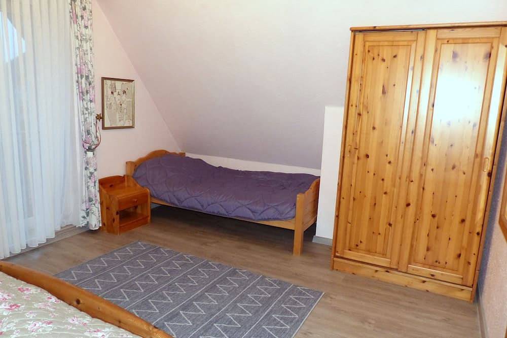 Gemütliches 3-Sterne-Familienhaus mit Wallbox & Wlan im Zentrum Neßmersiel in Neßmersiel, Dornum
