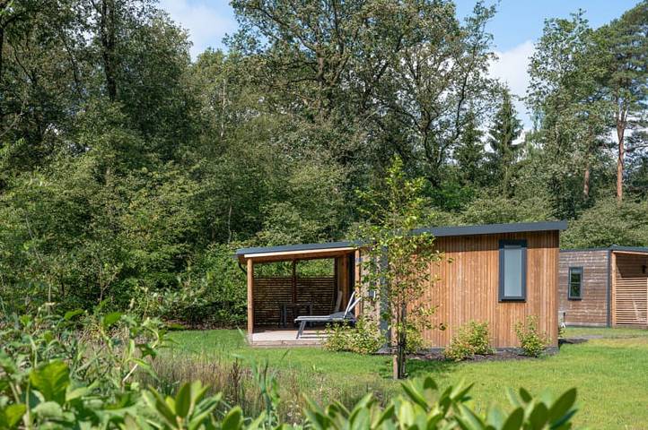 Campingvogn for 4 personer, med Balkong / Terrasse og Terrasse i Nederland