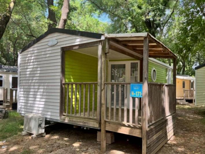 Mobil home pour 4 personnes, avec bassin pour enfant dans Port Cogolin - 2