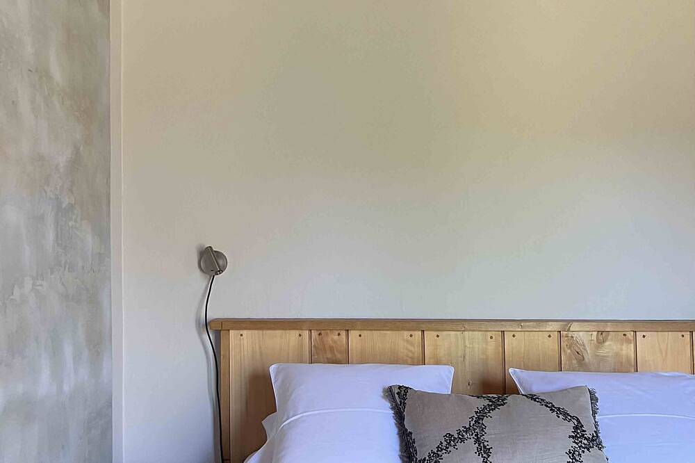 Maison de charme 3 étoiles avec piscine privative en bordure de rivière in Tour-de-Faure, Quercy