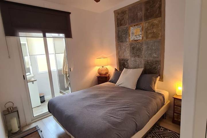 Casa Roma Sitges helle Wohnung mit Terrasse 2 Schlafzimmer 2 Badezimmer in Sitges, Garraf
