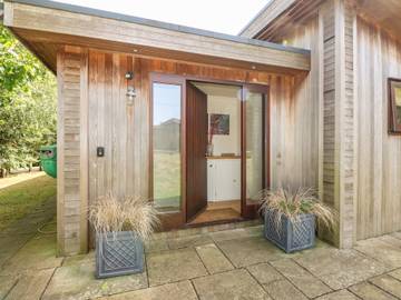 Lodge for 6 People in Exton (Rutland), Rutland, Photo 2