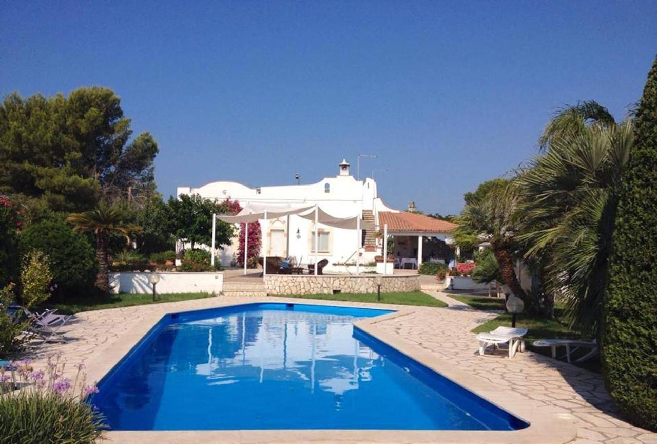 Small Double Room in Campomarino di Maruggio, Maruggio