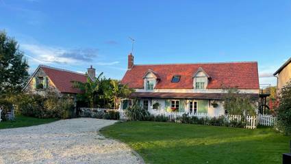 Gîte pour 8 personnes, avec jardin et vue à Bossay-sur-Claise