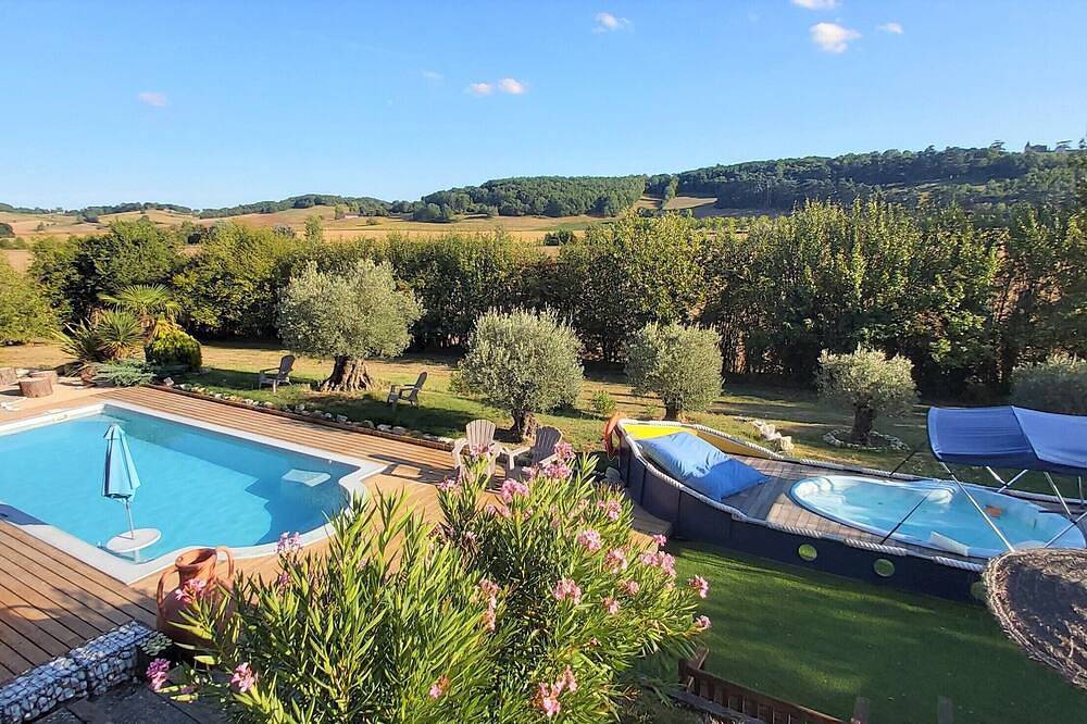 Le gîte Bellevue Piscine-Jacuzzi- Nature-Zen à Montjoi  en Tarn & Garonne in Montjoi, Quercy