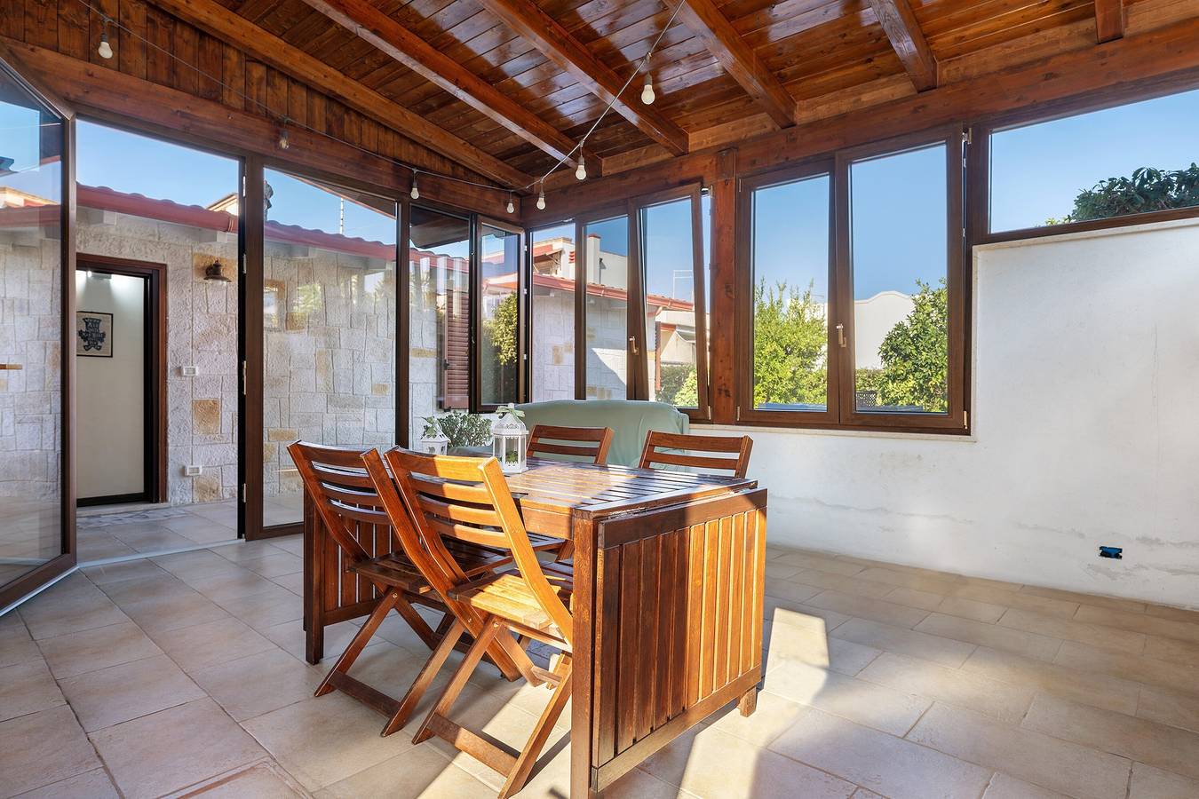 Casa vacacional 'Dal Cappellaio Matto' con terraza privada, Wi-Fi y aire acondicionado in La Lama (Taranto), Taranto