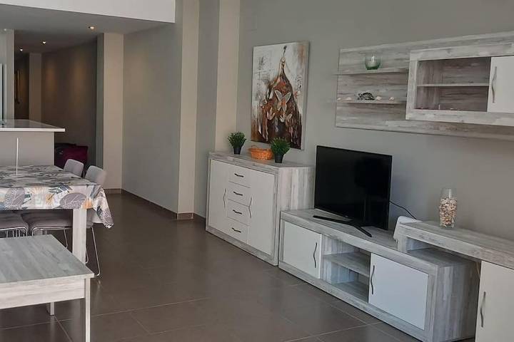 Apartamento de vacaciones para 6 personas, con balcón y vistas - 1