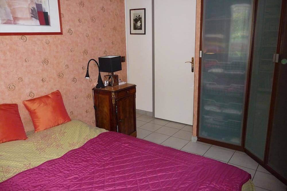 Villa Con Piscina Montpellier / Castelnau. Tram. 4 Personas. in Castelnau-le-Lez, Côte d'Améthyste