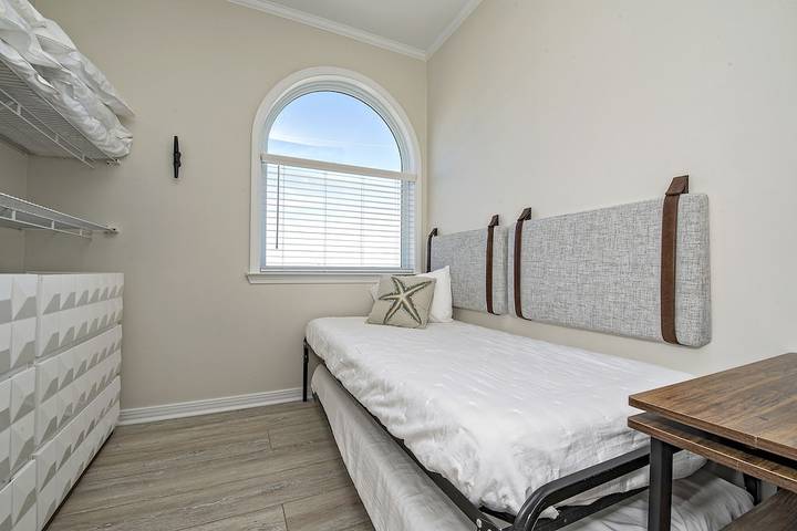 Vacation rental for 18 people, with balcony in Alabama Gulf Coast