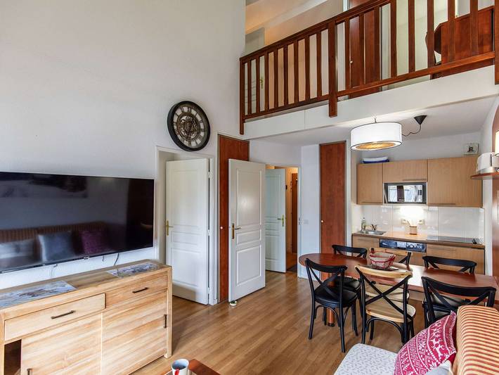 Gîte pour 7 personnes, avec balcon et piscine dans Pic du Midi - 2