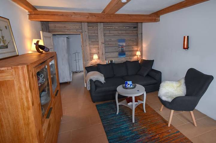 Ferienhaus für 4 Personen, mit Terrasse und Garten in Hasselberg