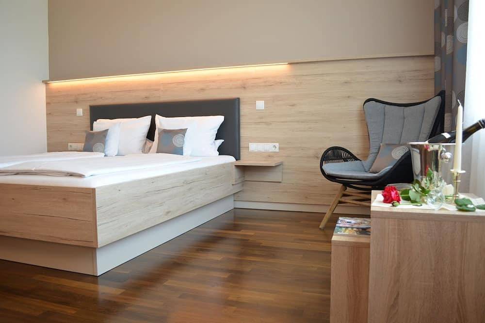 Ganze Wohnung, Doppelzimmer mit Dusche und Wc in Roggenburg, Bayerisch Schwaben