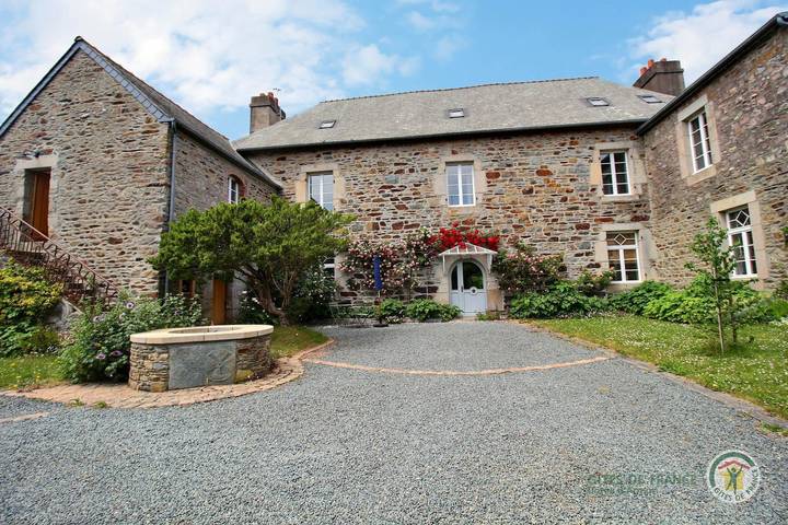 Gîte pour 2 personnes, avec Jardin à Pleudaniel