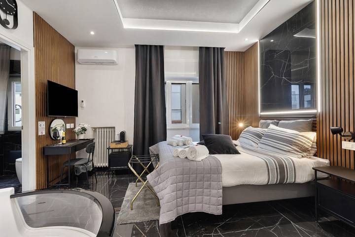 'Salandra' Room with Wi-Fi and Air Conditioning in Bari, Bari Province
