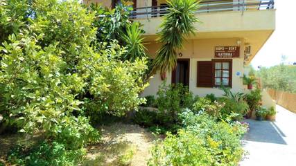Maison d’hôte pour 2 personnes, avec balcon et jardin dans Palaiochora